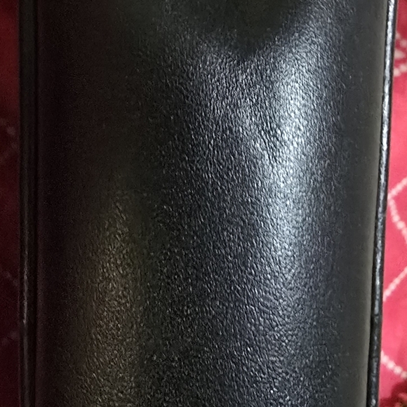 Gucci GG MARMONT SMALL SHOULDER BAG Authentic - Picture 4 of 9